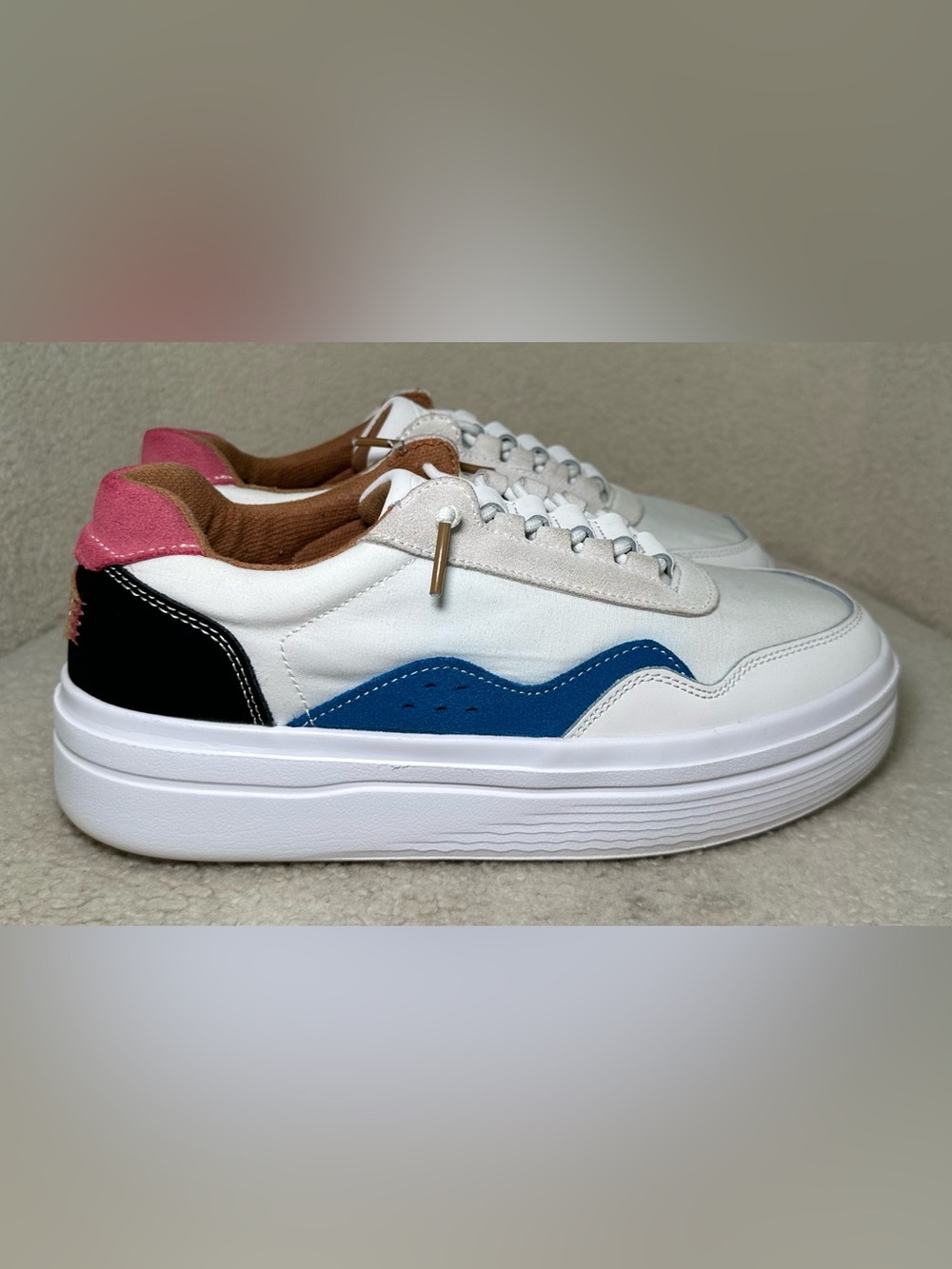 Hey Dude Hudson Lift Colorblock Platform Sneakers White Blue Pink Cute Colorful